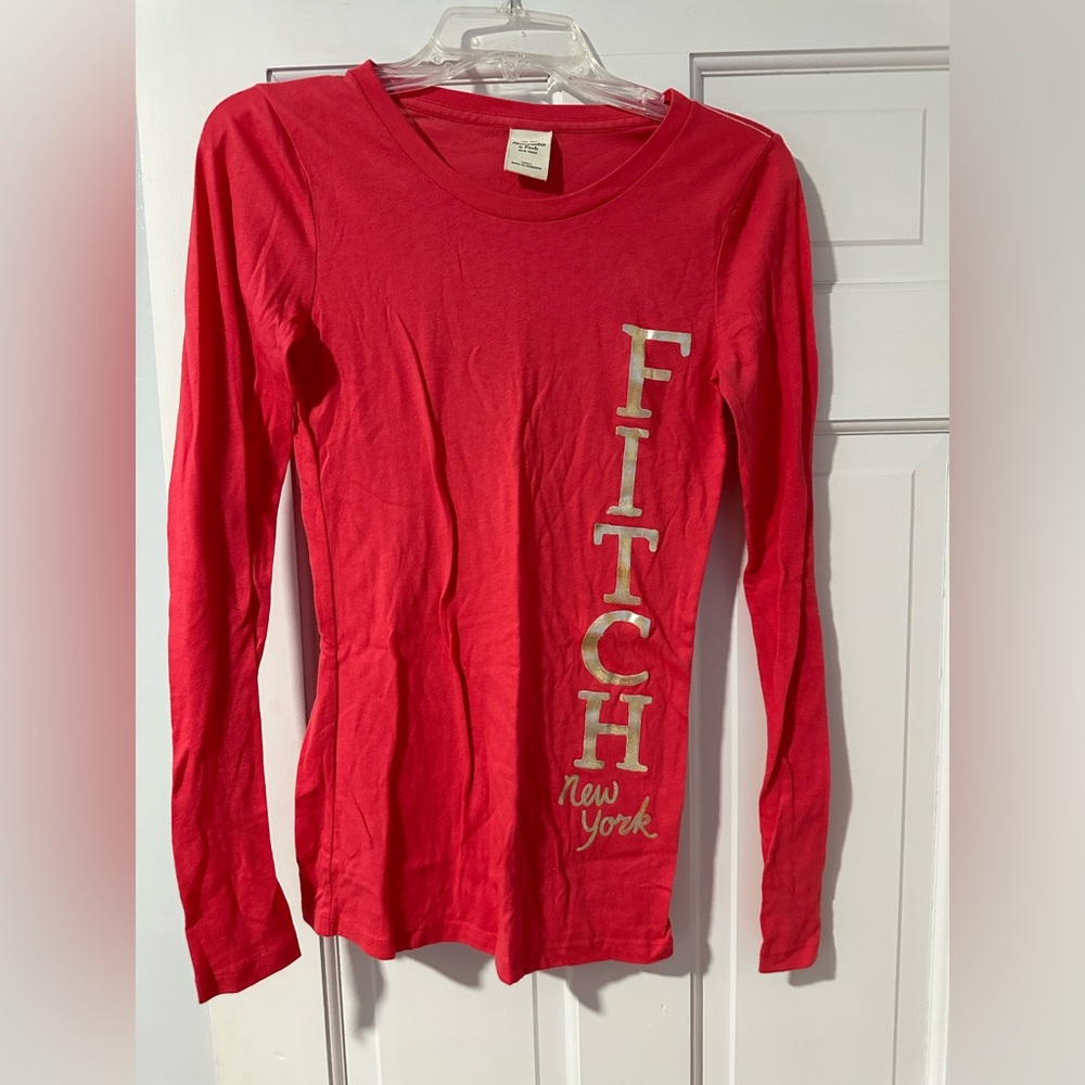 Abercrombie & Fitch pink Long Sleeve Shirt - Small